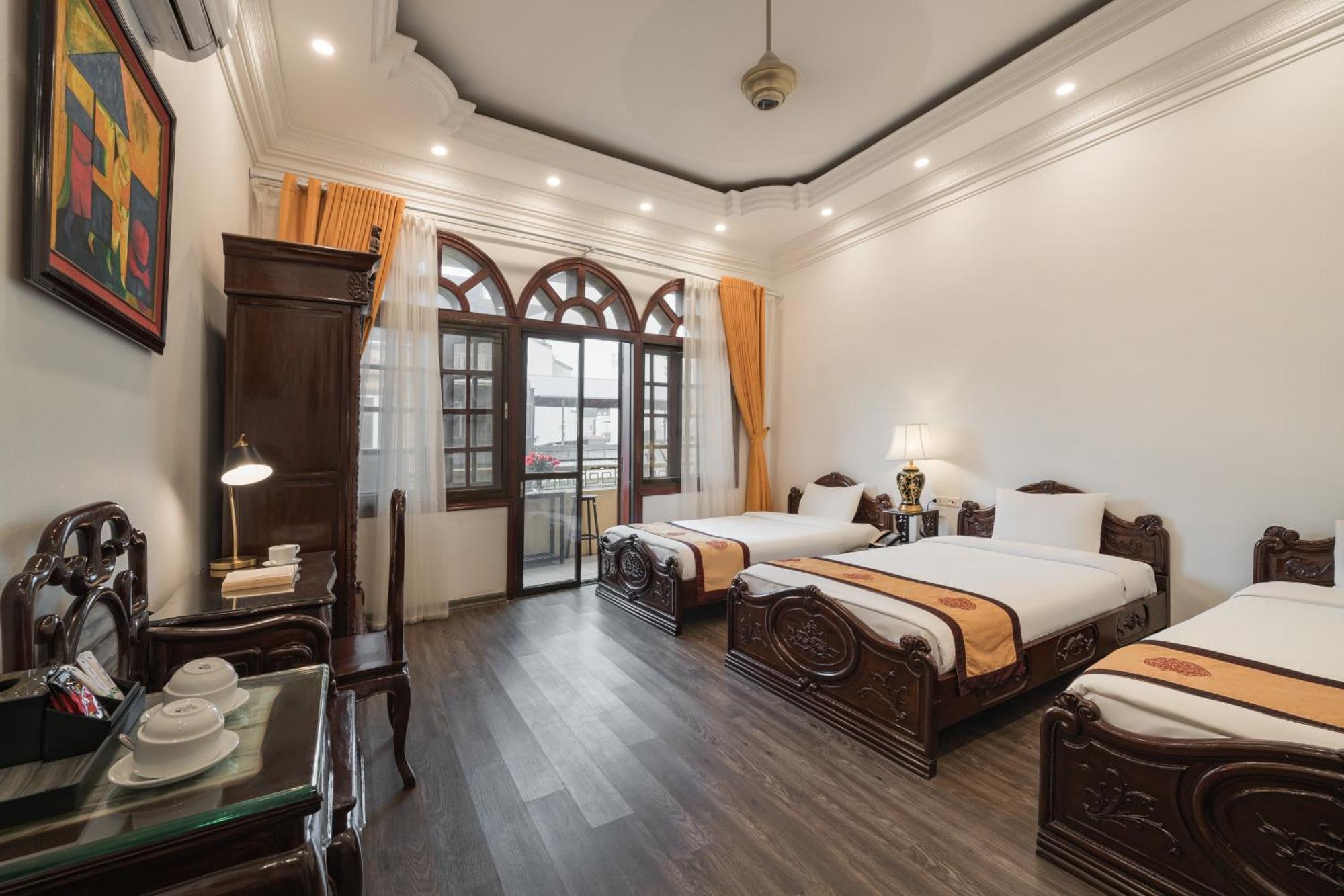 Hanoi Little Town Hotel Bagian luar foto